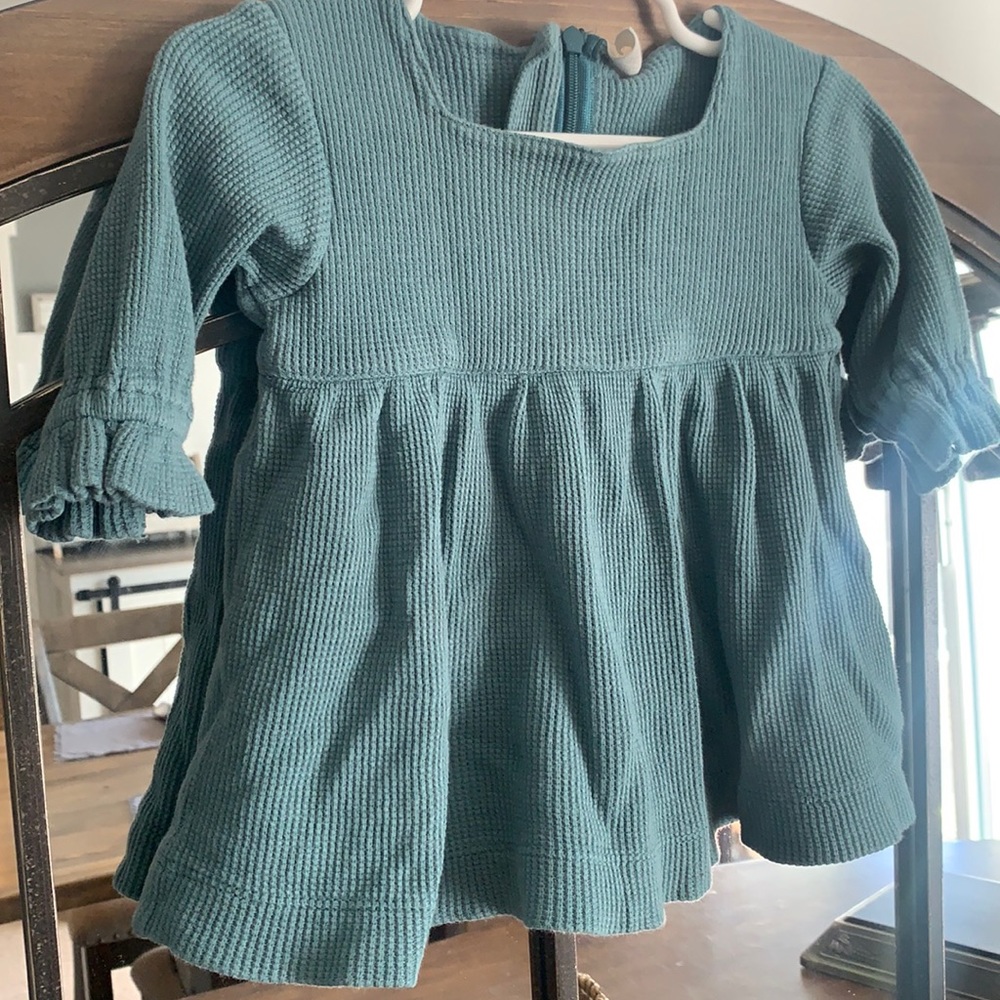 Kate quinn top/dress!